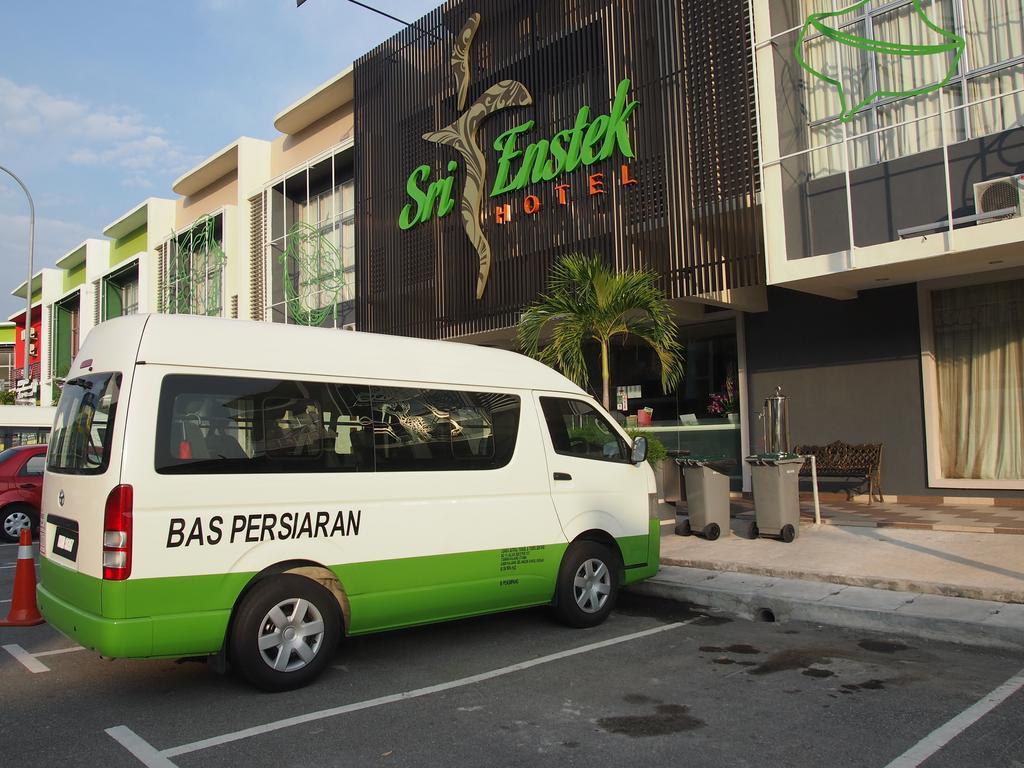 Sri Enstek Hotel Klia, Klia 2 & F1 Sepang Exterior foto